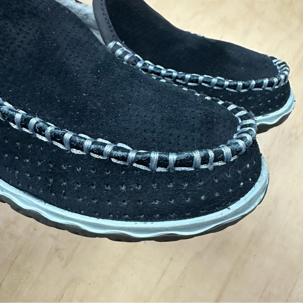 L.L. Bean Cozy Slip-On Loafers - Picture 11 of 12